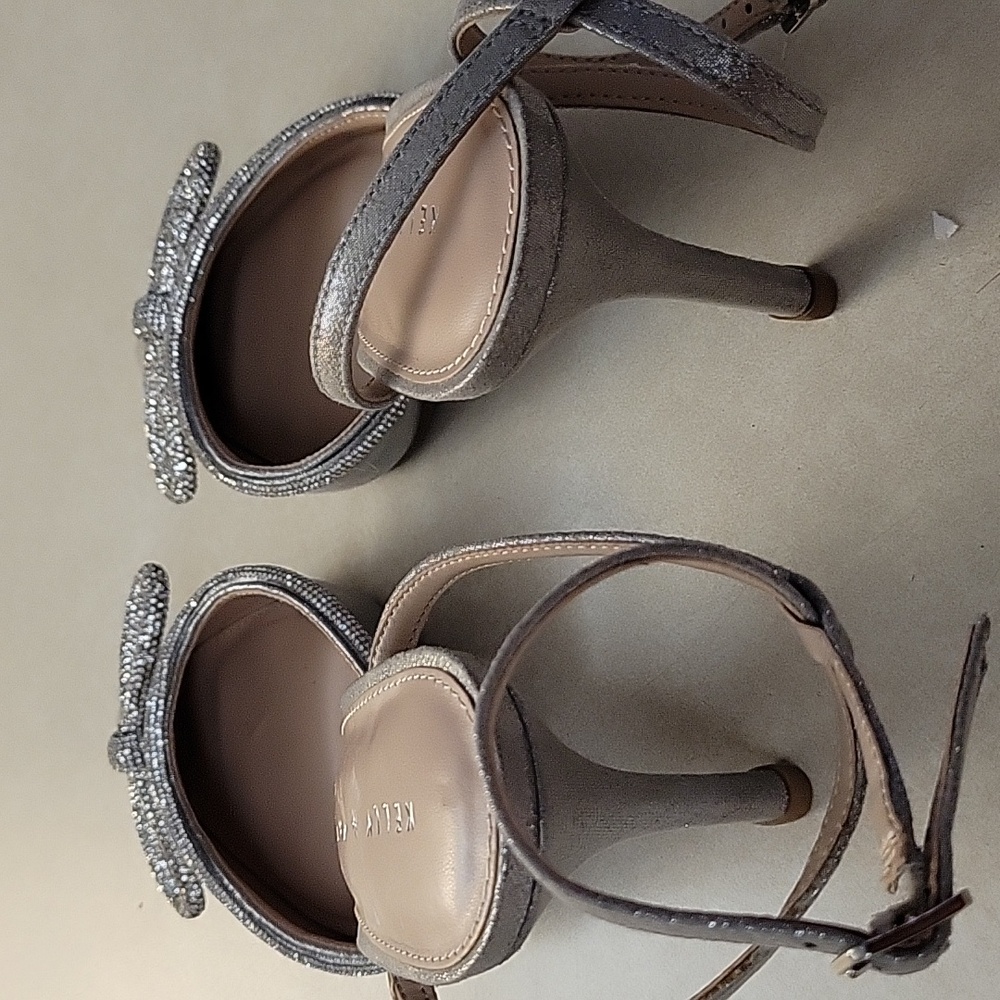 Silver Slippers - Picture 10 of 12